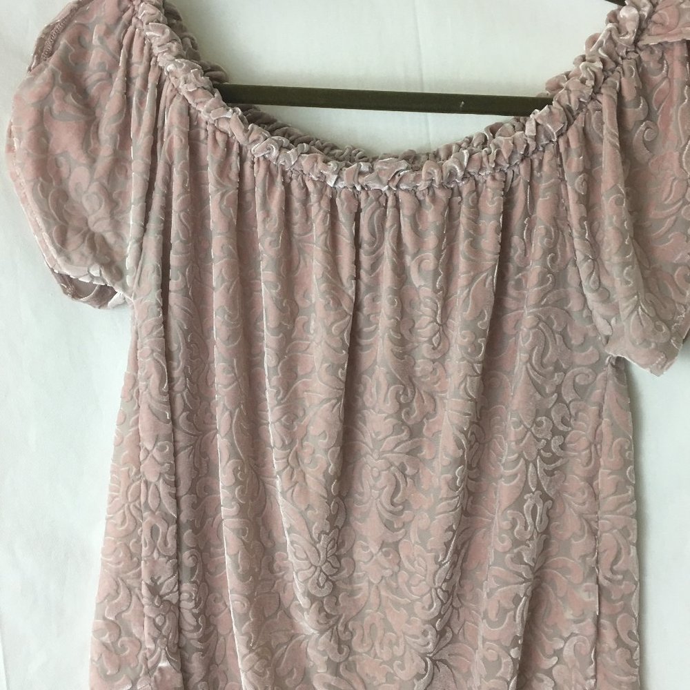 Woman's blouse